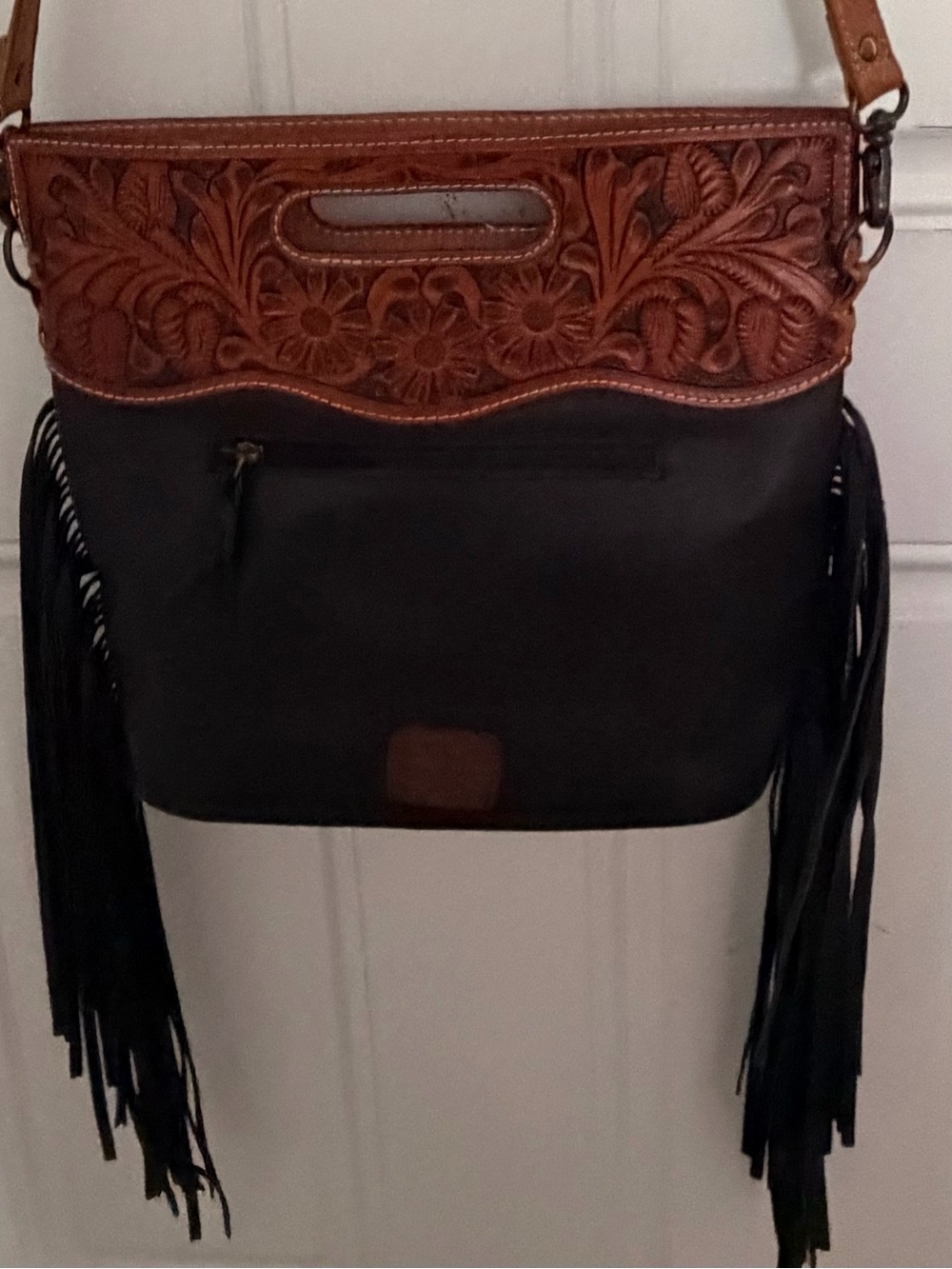American Darling Brown & White Tooled Leather Cowhide Fringe Shoulder Bag - Picture 4 of 9